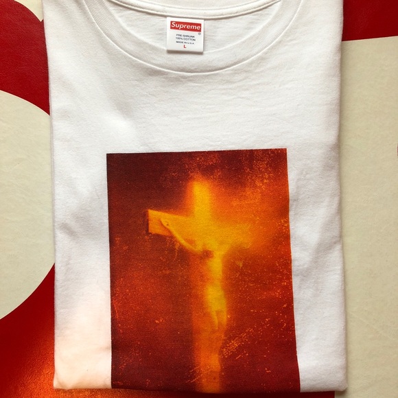 Supreme tee - Picture 1 of 3